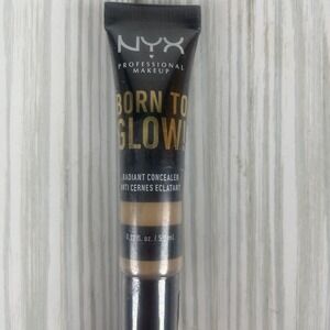 NYX PROFESSIONAL MAKEUP Born To‎ Glow Radiant Concealer- MEDIUM OLIVE BTGC09